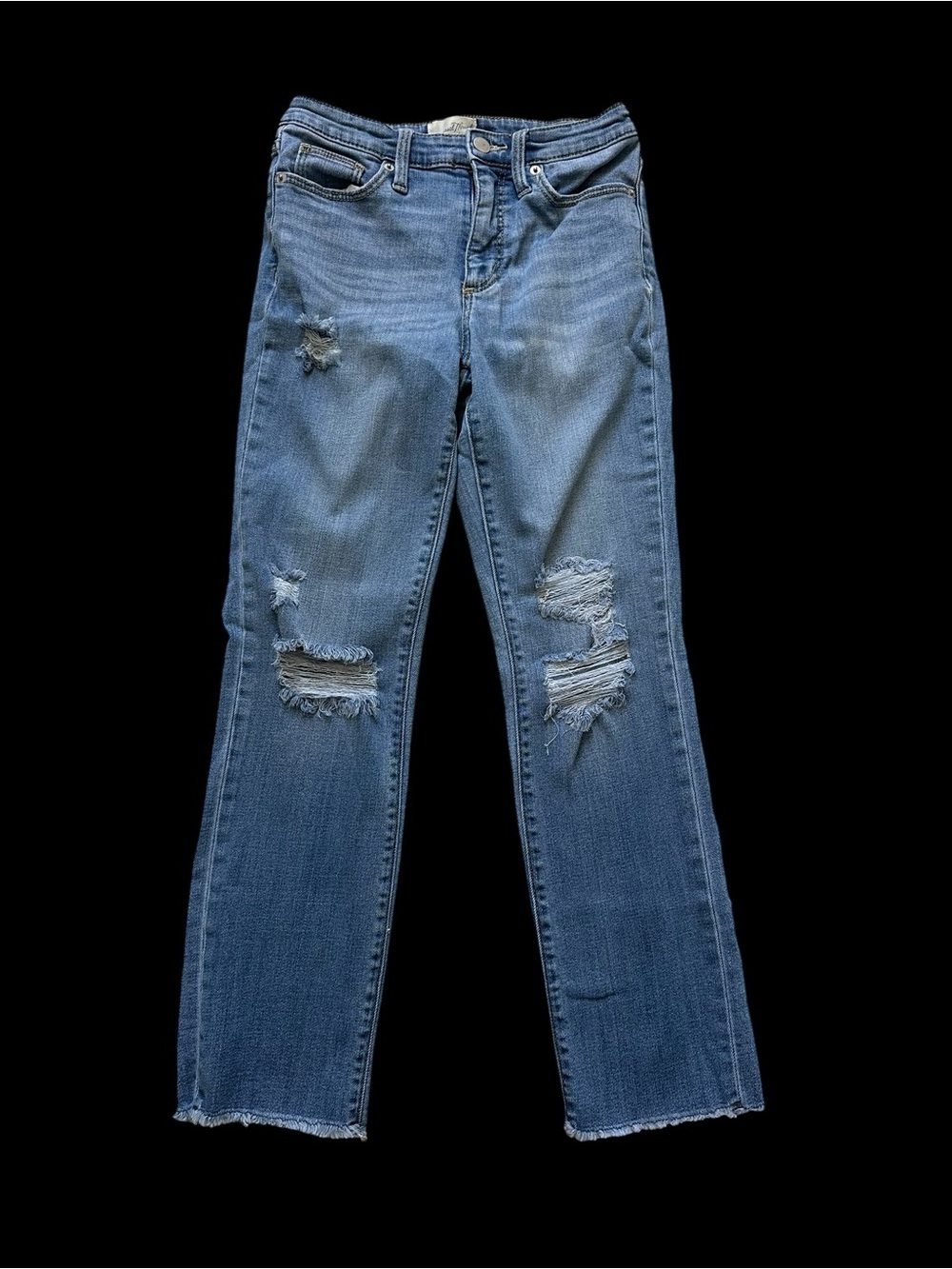Universal Thread Women's Blue Distressed Straight-Leg Jeans